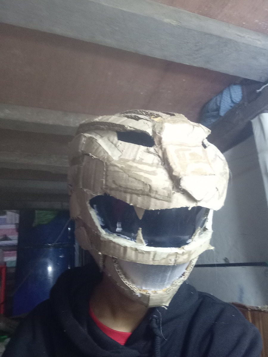 Here is a few of my irl crafts 
#cosplay #KamenRider #SuperSentai