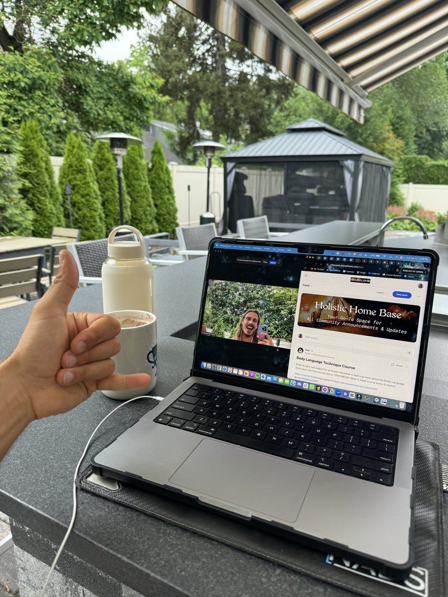 🌞 Christian Van Camp 🌞 tweet media