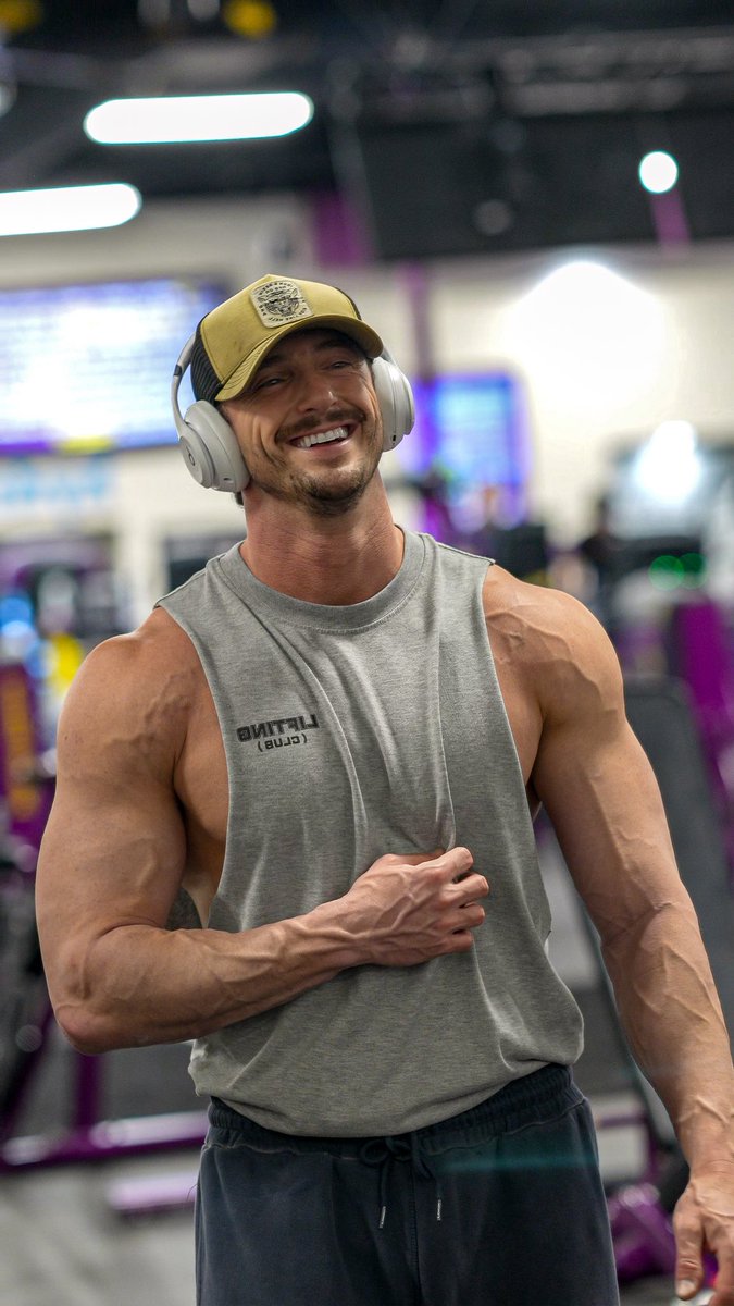 Devon Rice Tennesse Smile-maxing