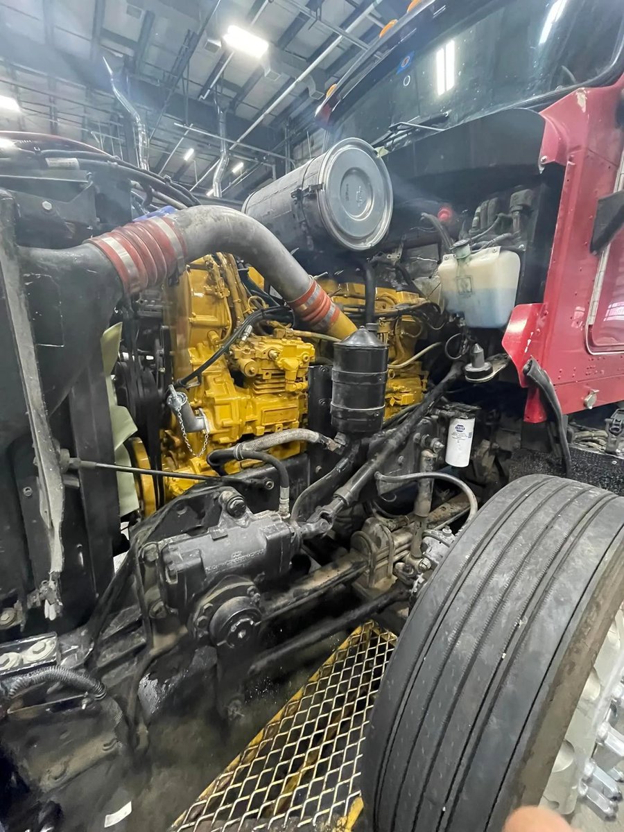 CraveEngines's tweet image. “As corny as it sounds, tinkering with this old truck is one of my favorite pastimes” says Texas trucker buff.ly/3CwFV0G #Trucking #Mechanic #TruckLife #TruckNation