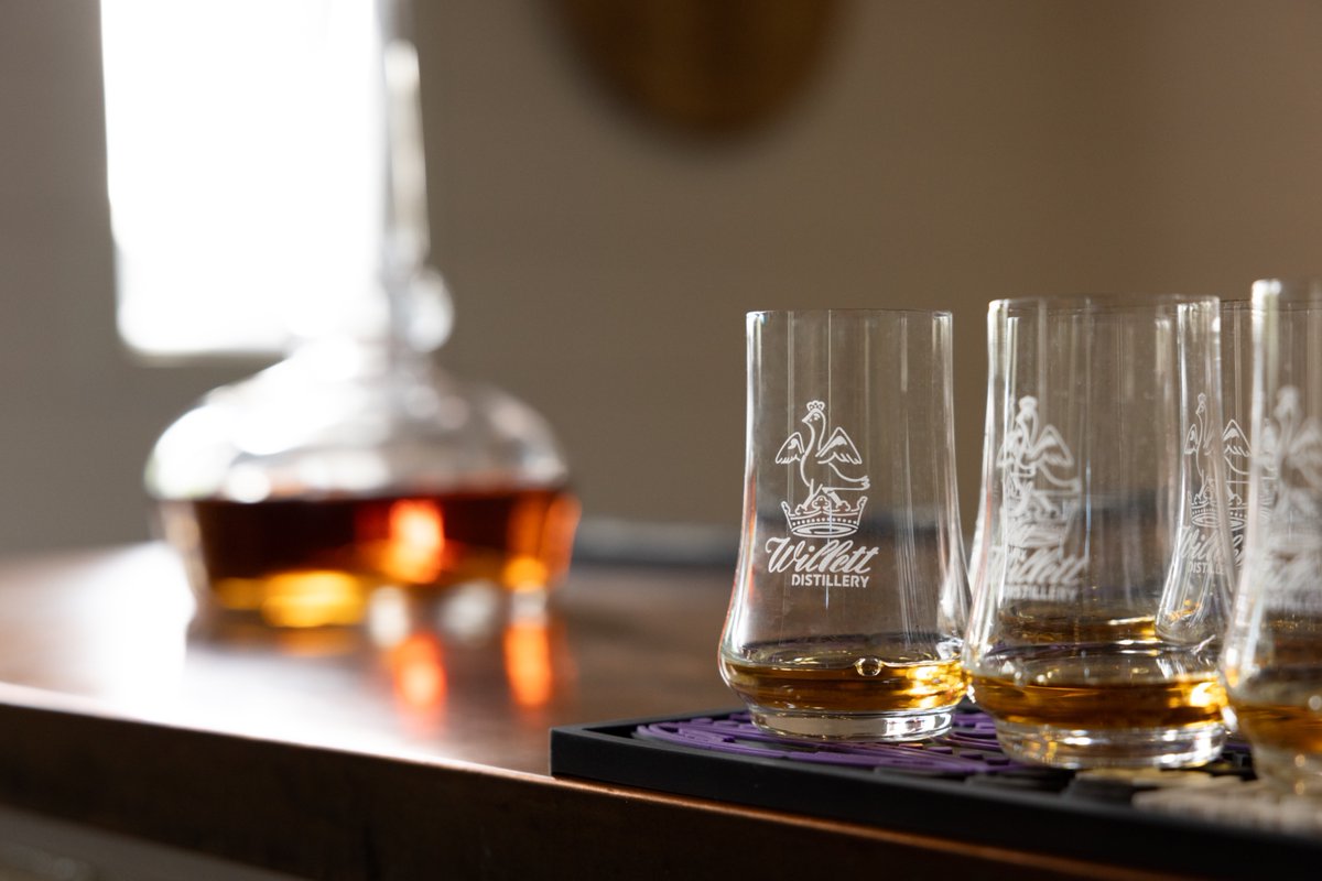 KyDistillers's tweet photo. 🥃At KDA Heritage Member Willett Distillery, time isn’t a delay; it’s an ingredient. 

For nearly 90 years, exceptional ingredients, meticulous craftsmanship, and the patience to let true character develop have shaped every barrel. 

Learn more about our KDA members: https://t.co/DXmlope0Fs

#TheProofIsHere #BourbonBuildsKentucky #KentuckyBourbon