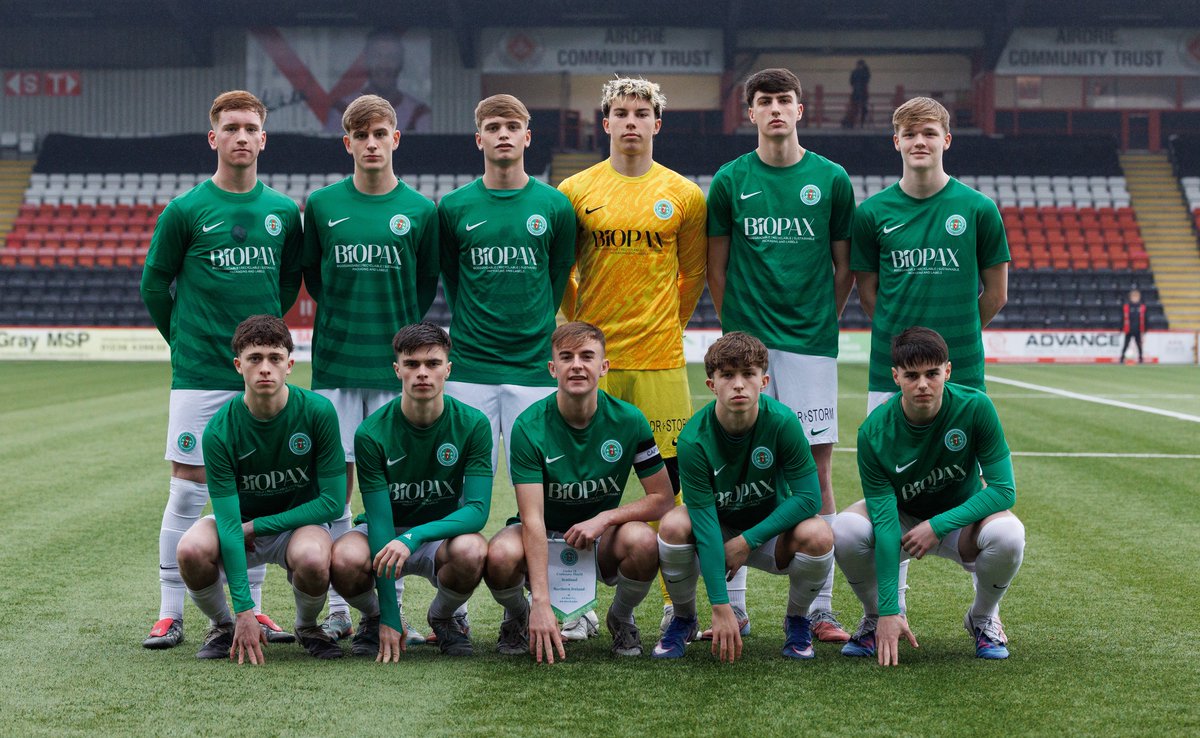 sschoolsfa's tweet photo. BOYS INTERNATIONAL 🏴󠁧󠁢󠁳󠁣󠁴󠁿 | The @sschoolsfa  squad and @NISchoolsFA  starting eleven before today's Centenary Shield game at @AirdrieoniansFC https://t.co/OrxkK9fkw5