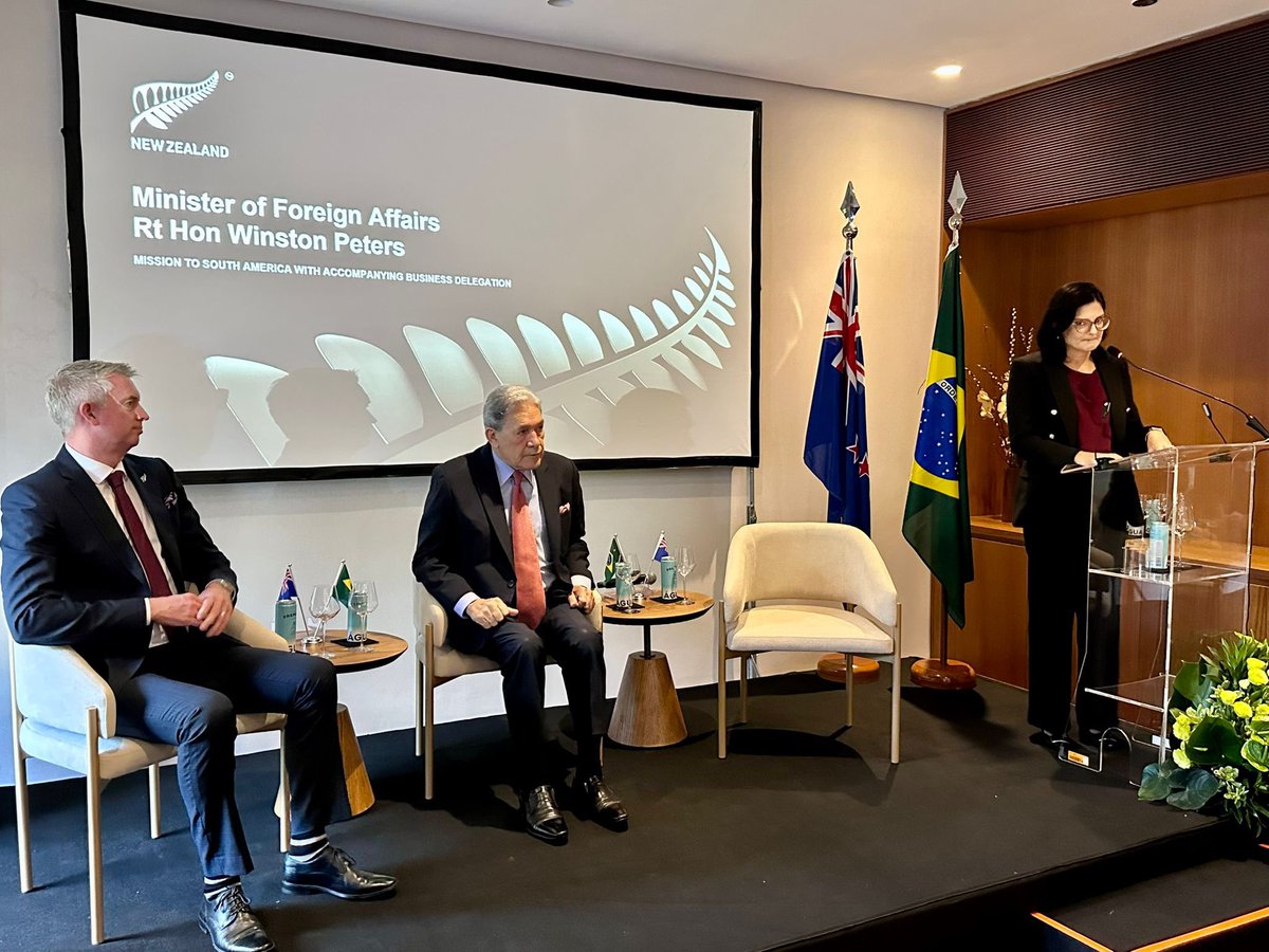 Winston Peters tweet media