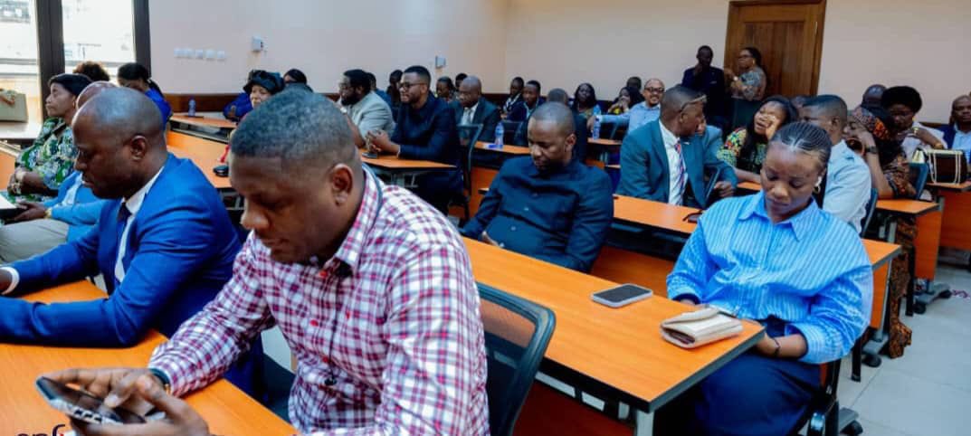 rkitsita's tweet photo. #RDC: l’@IgfRdc lance un vaste programme de formation pour renforcer les capacités de plus de 500 agents

C'est son chef de service de l’IGF qui a procédé au lancement simultané de deux sessions de formation à l’École nationale d’administration (ENA) et à l’École nationale des finances (ENF).

Ce programme, vise à préparer l’institution à la mutation numérique tout en renforçant la maîtrise de l’éthique de l’agent public de l’État.

Le chef de service de l’IGF, Christophe Bitasimwa, entend ainsi s’assurer de la montée en compétences de chaque collaborateur afin d’atteindre le niveau de performance attendu par le chef de l’État.