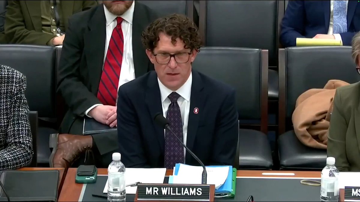 Image for the Tweet beginning: Banks are ready to return