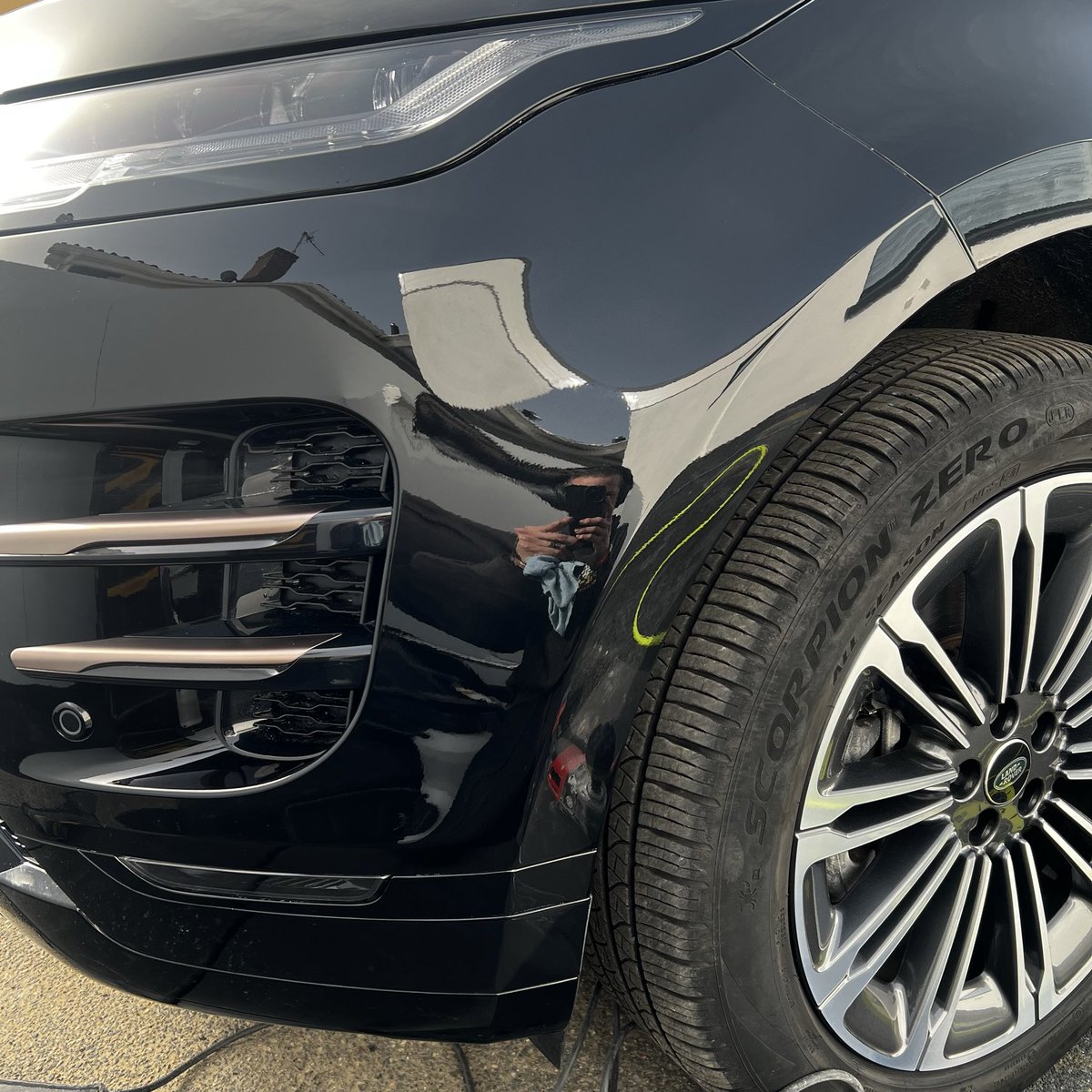 Bumper scuffs happen to any car.

The good news is most of them don’t need a bodyshop or an insurance claim.

Just a tidy SMART repair done on your driveway.

Send photos for an honest opinion:
pitstopjsy.com