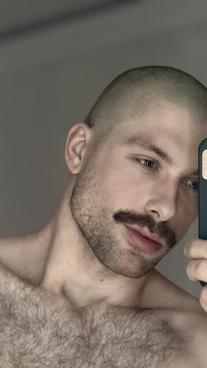 Gerd_Tony tweet media