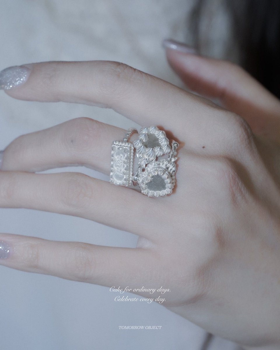 TOMORROWOBJECT tweet media