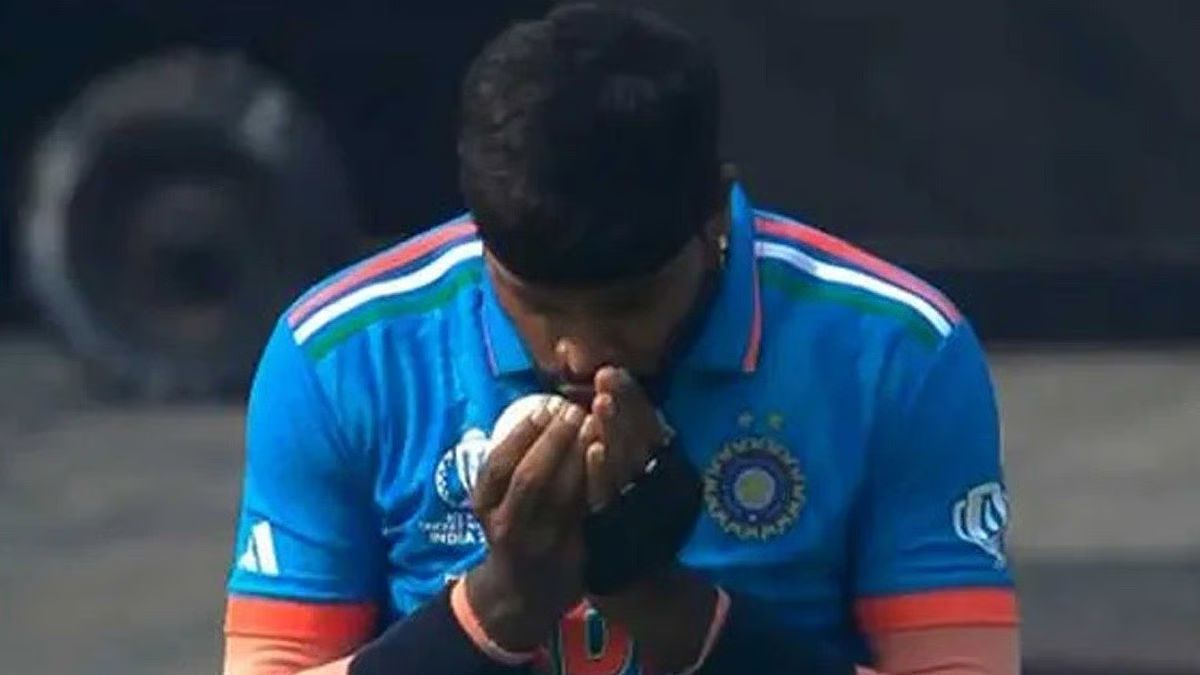 ChennaiIPL's tweet photo. HARDIK YOU BEAUTY 🥳🔥 

#WhistlePodu #T20WorldCup https://t.co/Eaht2Jn4vZ