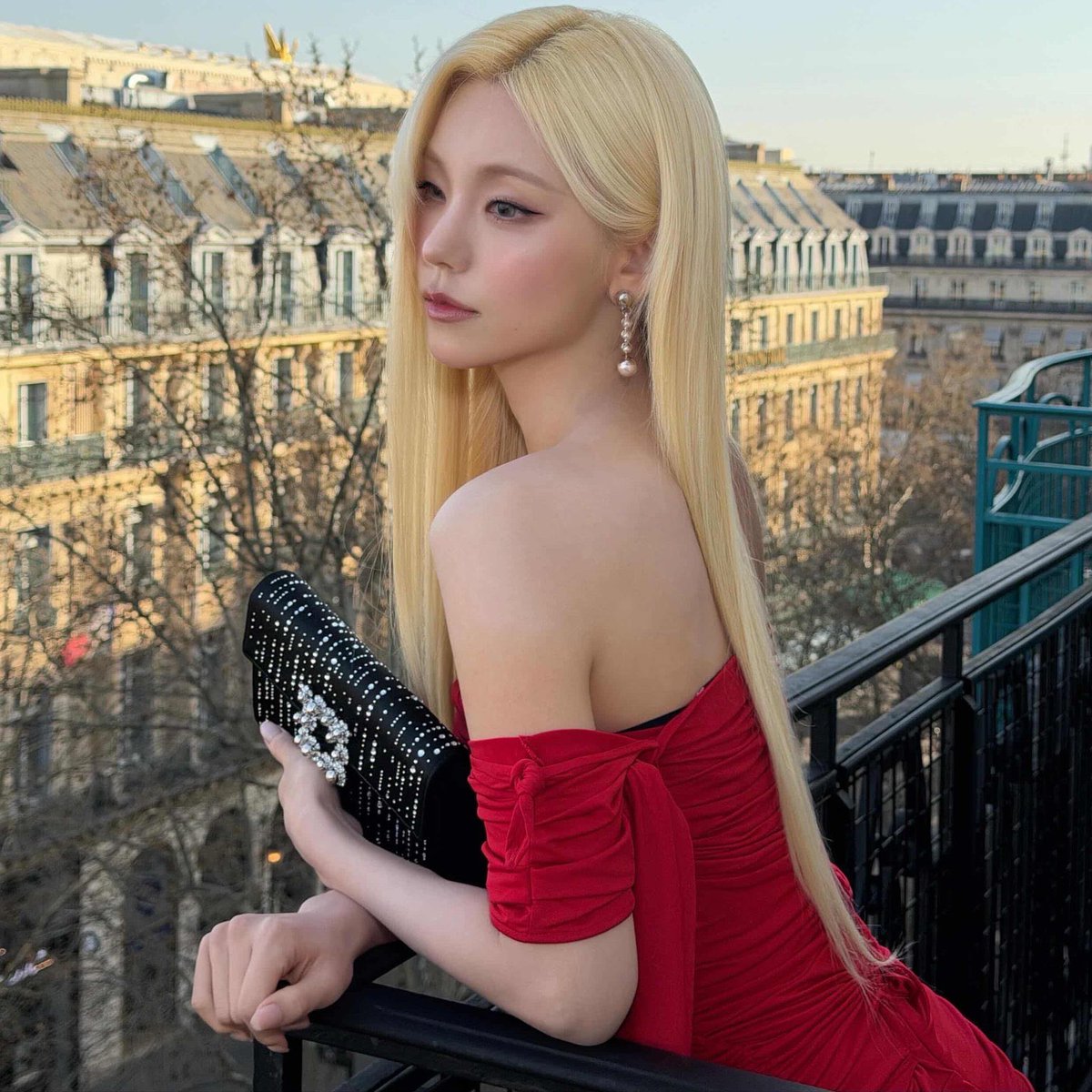 UNIVERSE ITZY tweet media