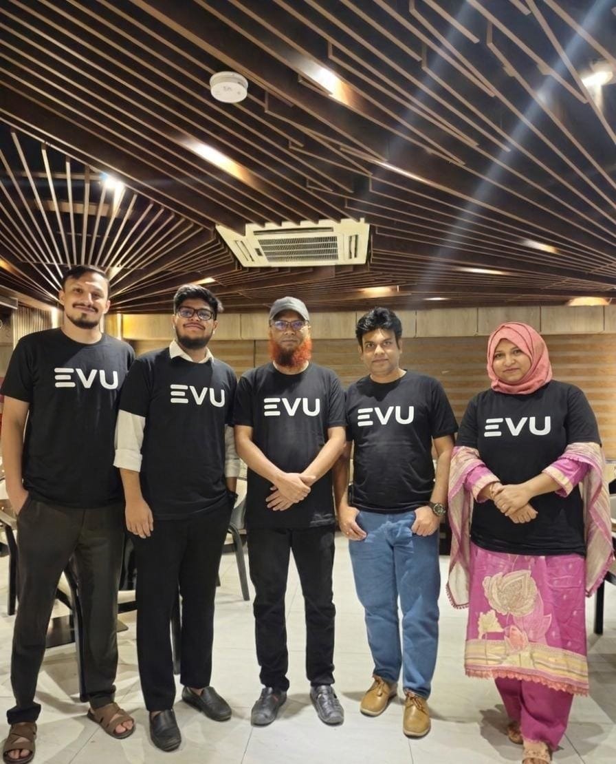 evuventures's tweet photo. evu dhaka meetup #teamevu https://t.co/WKPSxHkKqh