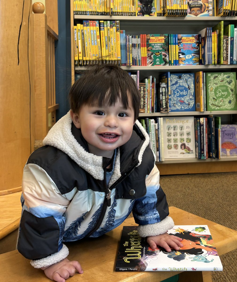 Clarke Middle School Librarian/Bibliotecaria MLS tweet media