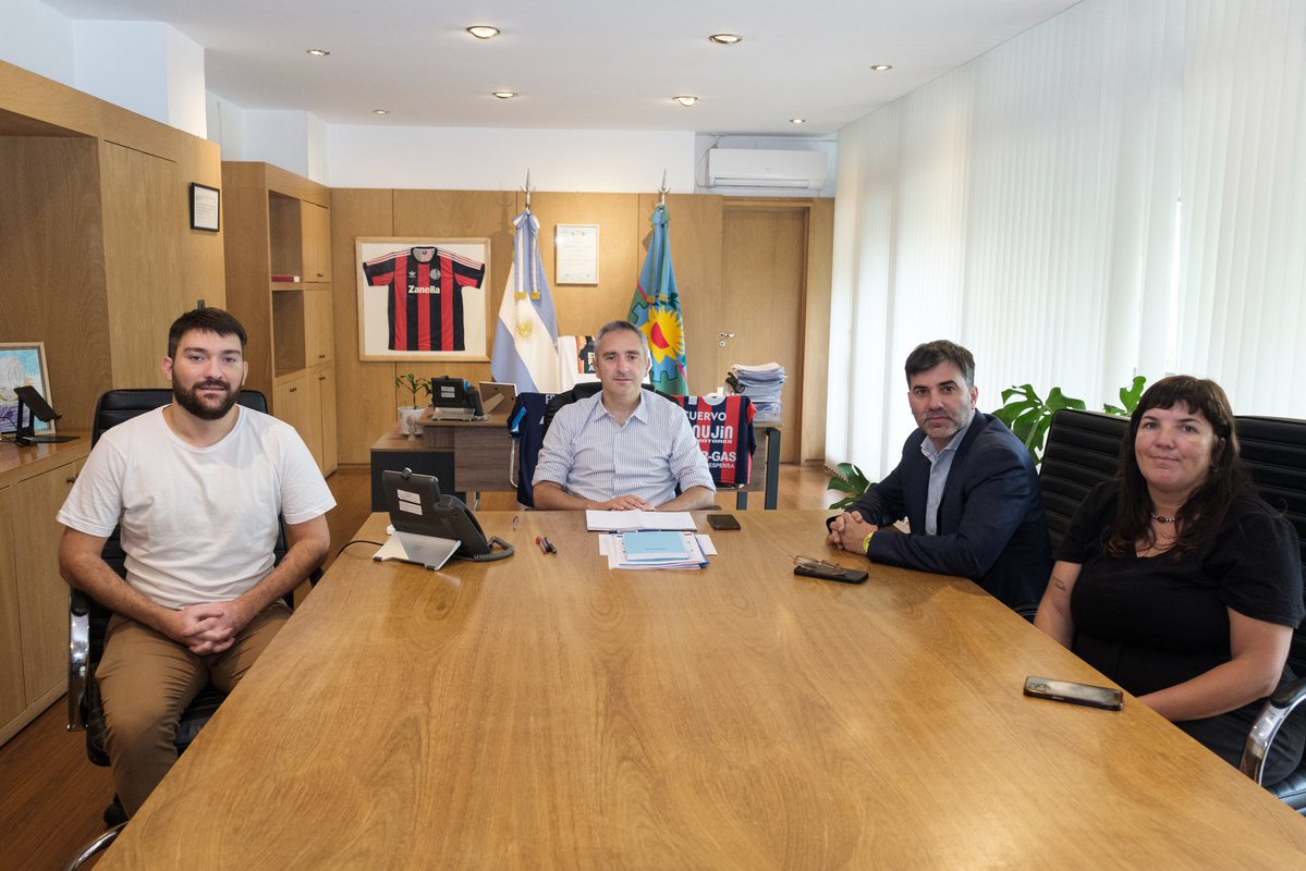 Andrés Larroque tweet media