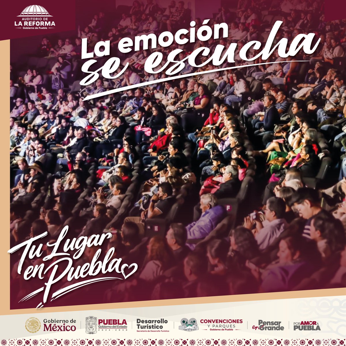 🎶🎧 El sonido llena cada rincón y conecta con el público.

Aplausos que se sienten con fuerza ✨🎭
#LatidoDeMéxico #MúsicaEnVivo #Puebla