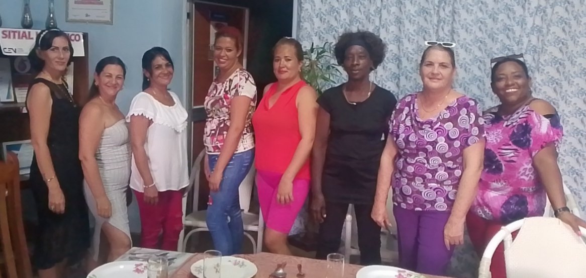 🌹 Celebramos el día de la mujer en el Consejo Electoral Municipio Especial Isla de la Juventud , felicidades para todas las mujeres de #CENCuba y todas las provincias de #Cuba.
#SentirPinero 
#IsladelaJuventud 
#JuntosPorLaDemocracia