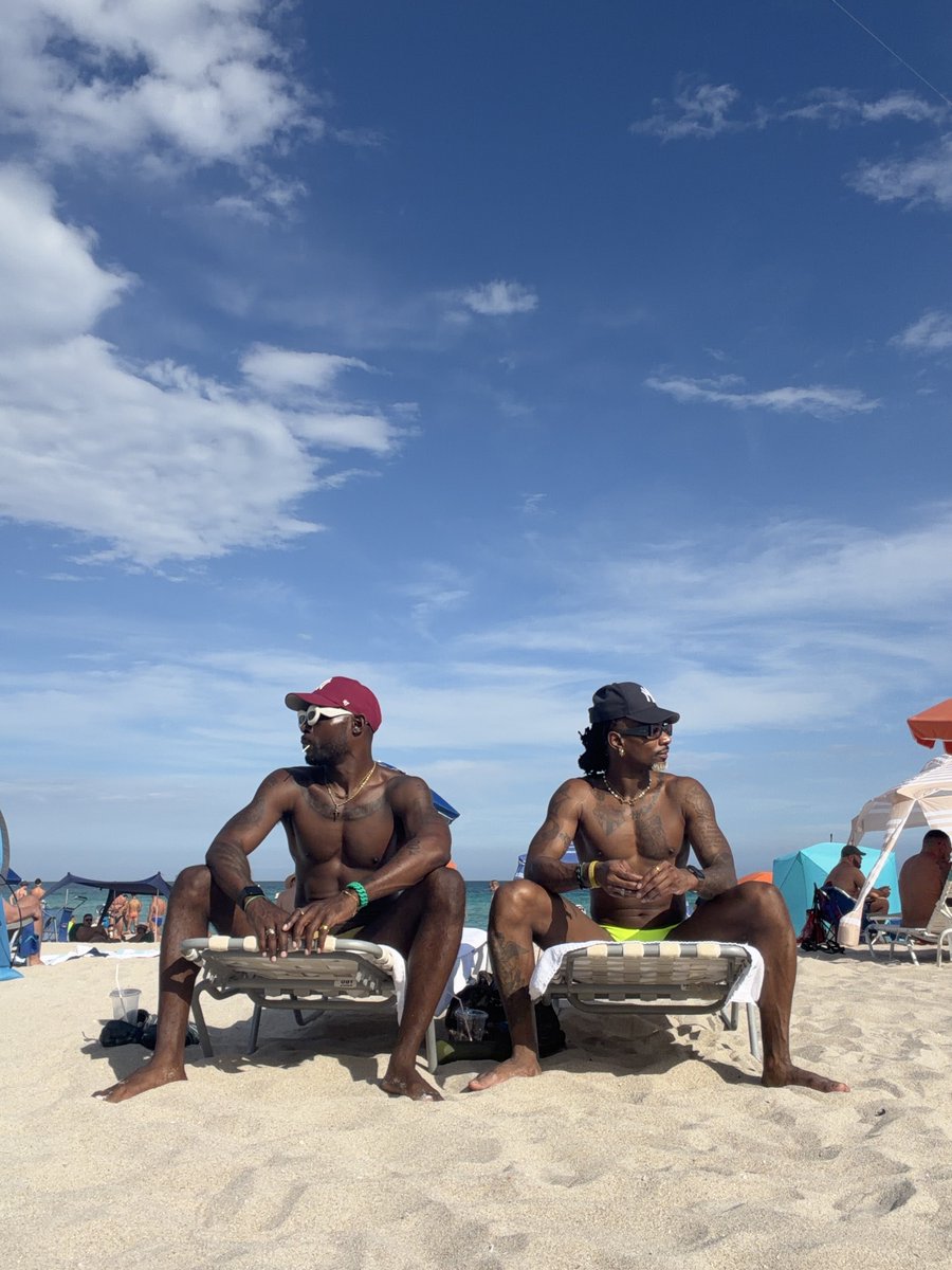 King of the Hoochie Dads tweet media