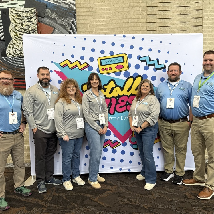 jsbhs_trojans's tweet photo. Washington County's Instructional Technology Team preparing to present at #NCTIES26.  Showing off innovative ways to use technology  in classrooms! https://t.co/IoMYBFJA7d