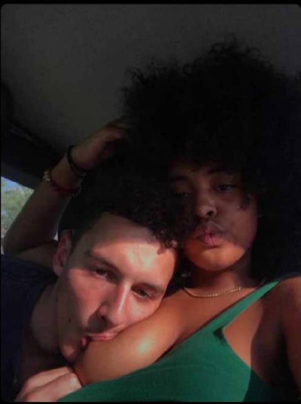 Men know the greatness here