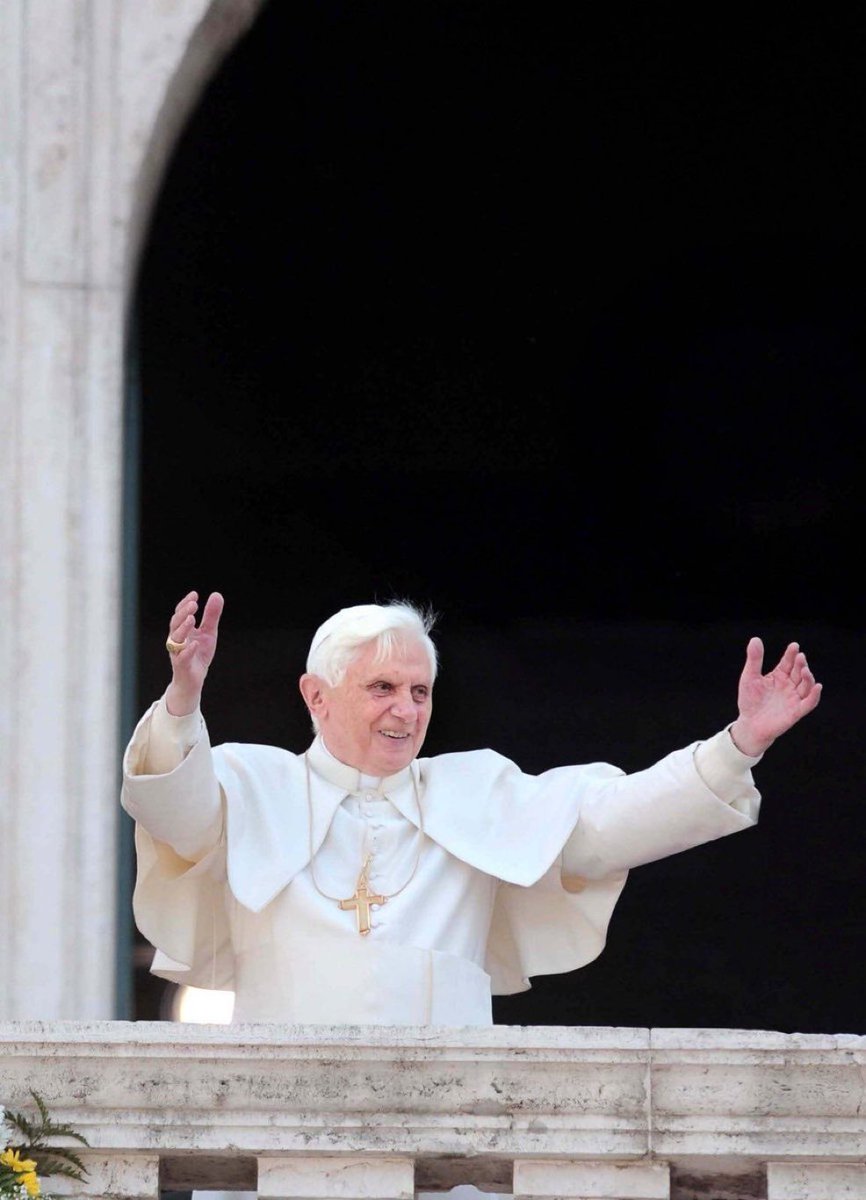 UniCatolicos_es's tweet photo. “En un mundo en que la mentira es tan poderosa, la verdad se paga con sufrimiento”.

– Benedicto XVI https://t.co/Y4kFOgr7Eb