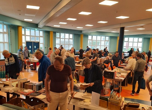 Wielersportboeken tweet media