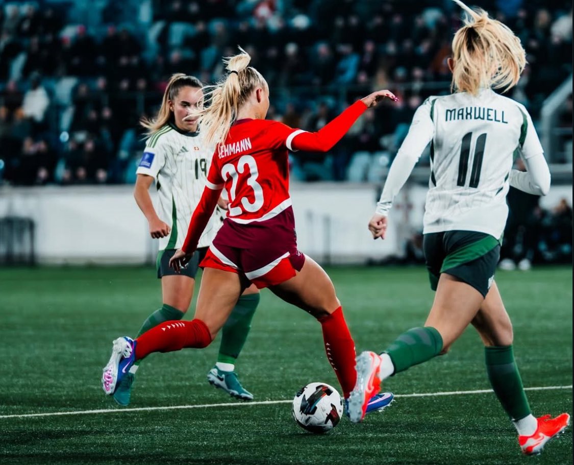 ๐๐ญ๐ช๐ด๐ฉ๐ข. tweet media