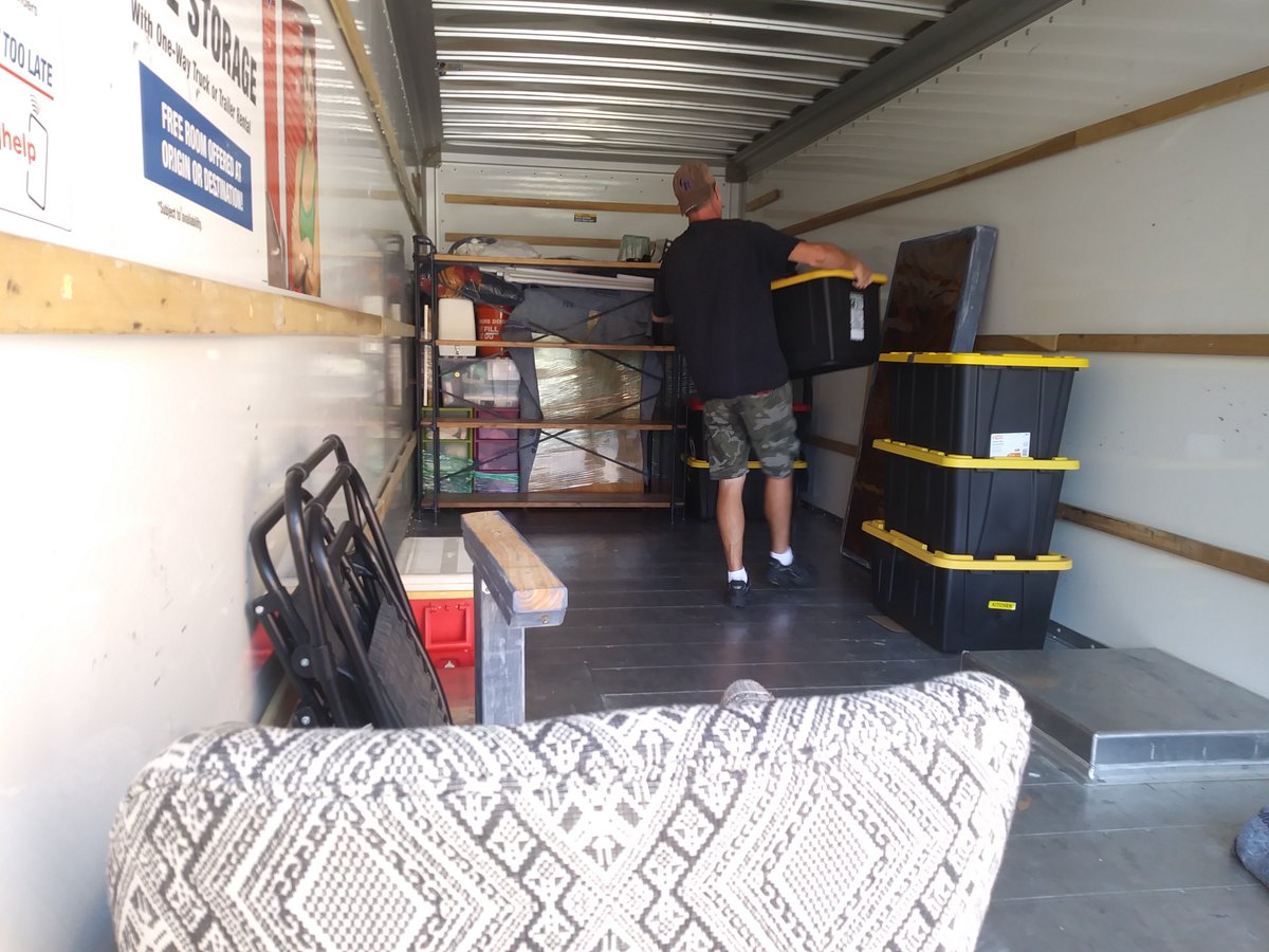 DenverHelpers's tweet photo. Looking for Moving Help in Denver?

Denver Moving Helpers has been serving Colorado for over nine years!  Whether you need a truck or pod loaded or unloaded, we've got you covered with reliable, professional, and friendly moving labor.

📷 303-900-2409
📷 https://t.co/mlIPfWhurq https://t.co/qV7kHBsPHd