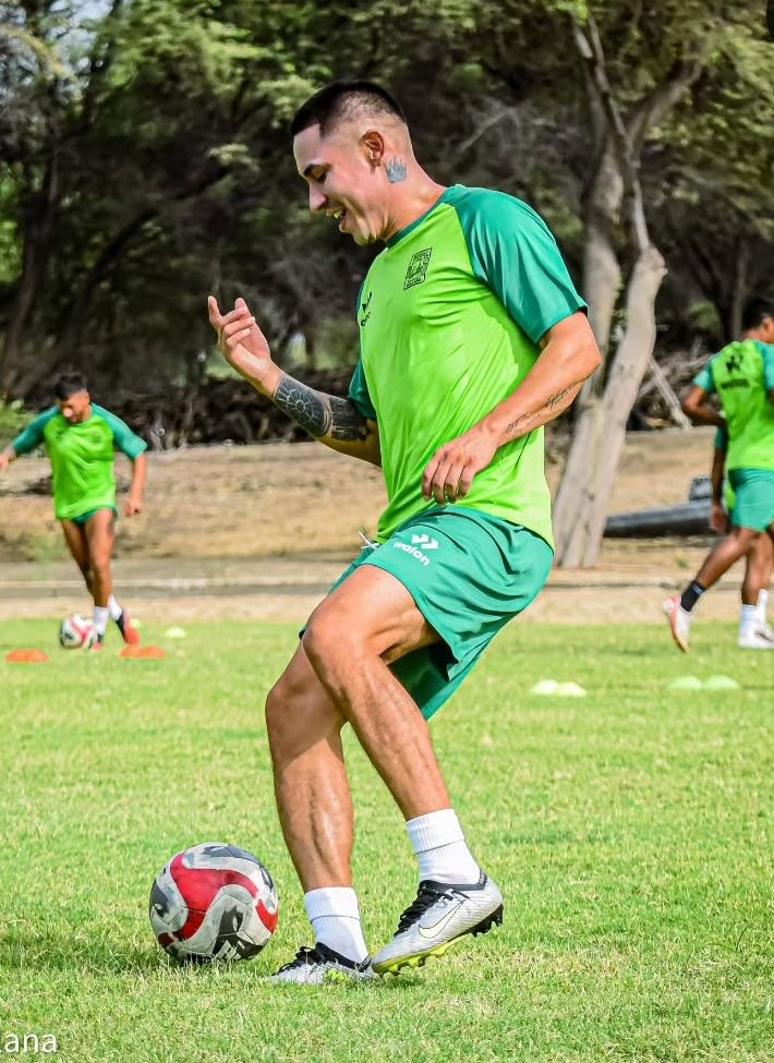 Carlos Hernandez tweet media