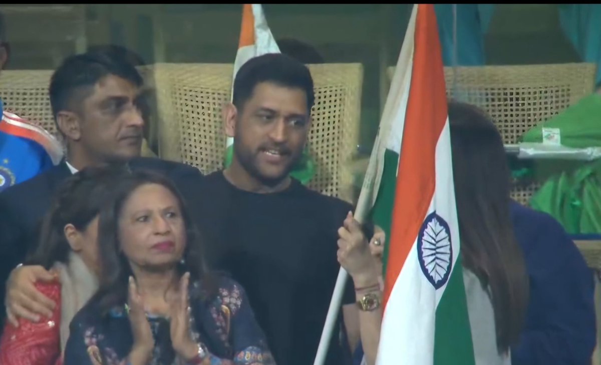 TheRockyOG's tweet photo. Won by 7 runs THALA for a reason.

#INDvENG #Dhoni https://t.co/VZBiEl3BJQ