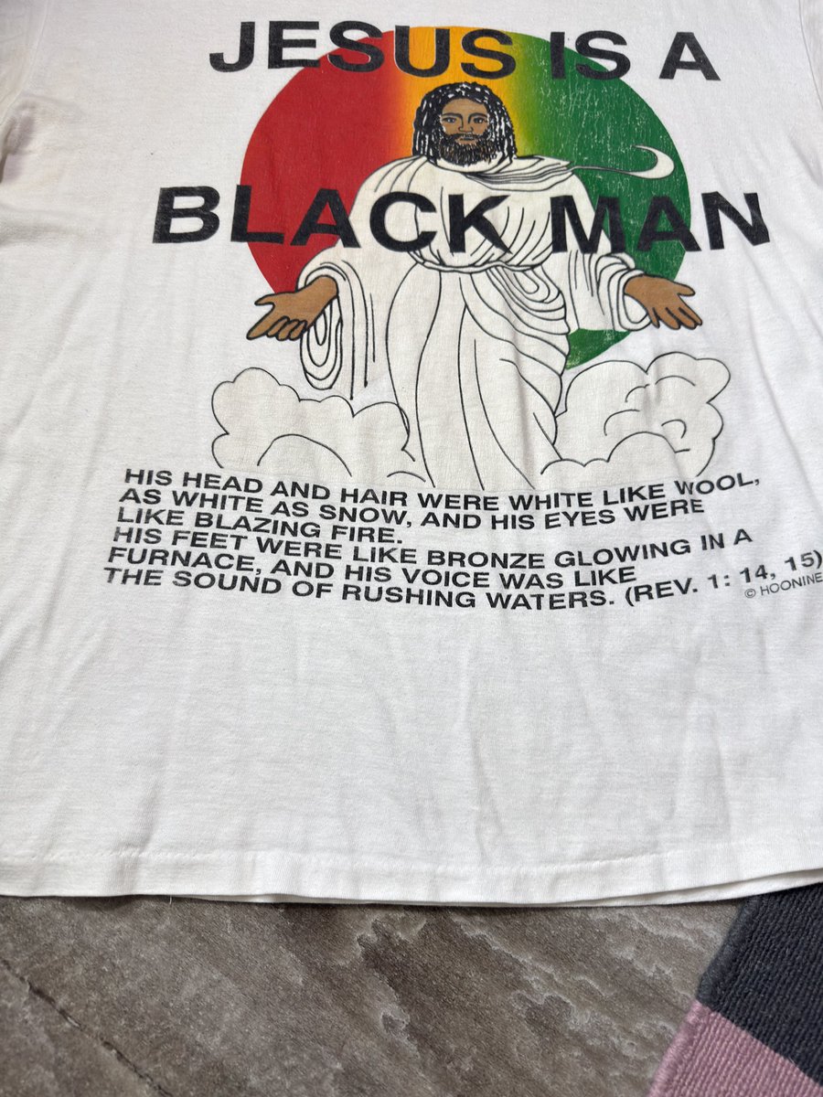 fuckdigitaldash's tweet photo. t shirt of the day - vintage jesus is a black man tee

i know i say every shirt is rare lol but this is one of them ones. happy melanin march. https://t.co/FMZQpCUcnF
