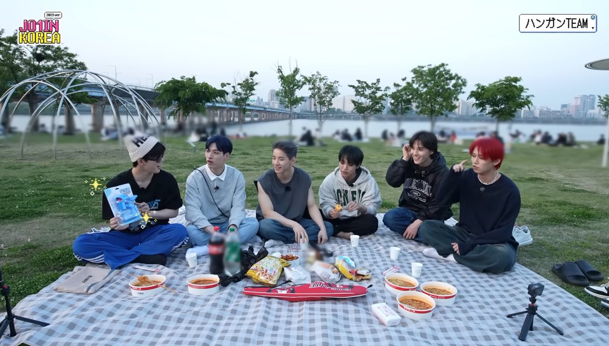 ｶﾉﾝ tweet media