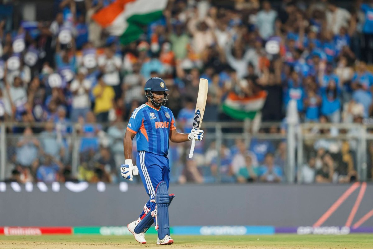 Naveen_Odisha's tweet photo. Congratulate Indian Cricket Team on their brilliant victory over #England in the semi final match. #MenInBlue excelled with all-round performance and qualify for yet another cricket #WorldCup final. Best wishes for the upcoming final against #NewZealand.   #INDvsENG #T20WorldCup