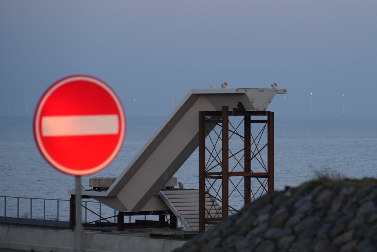 En dan... 
Nee nog niet 

#dezeekust #afsluitdijk