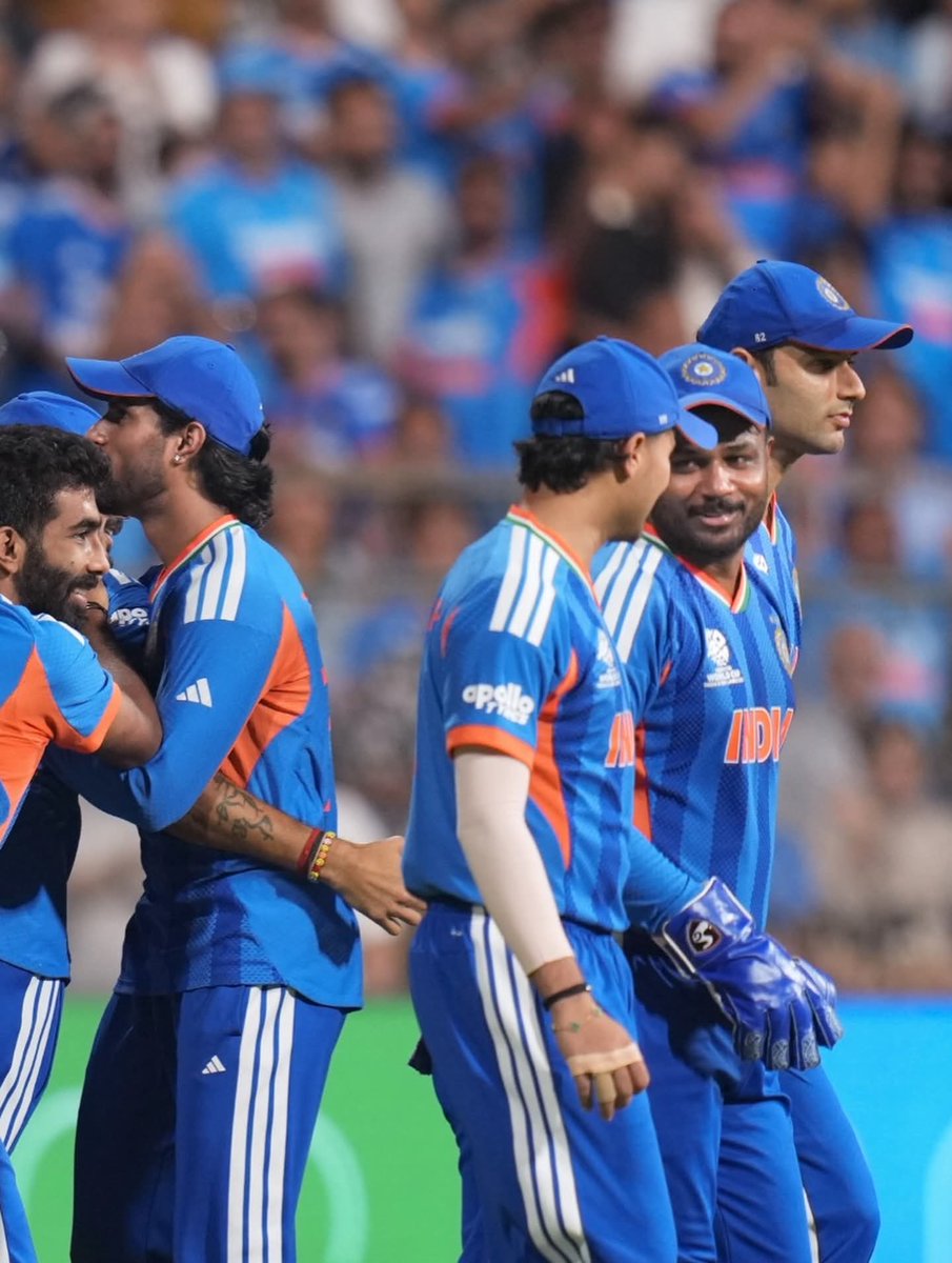 भारत T20 वर्ल्ड कप के सेमीफइनल में इंग्लैंड को हरा कर फाइनल में पहुंचा 

#T20WorldCup2026
