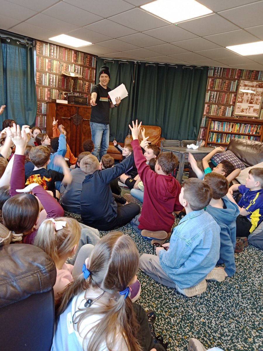 Miss Billington tweet media