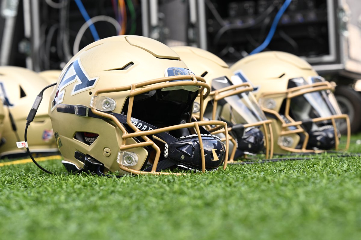 Akron Football tweet media