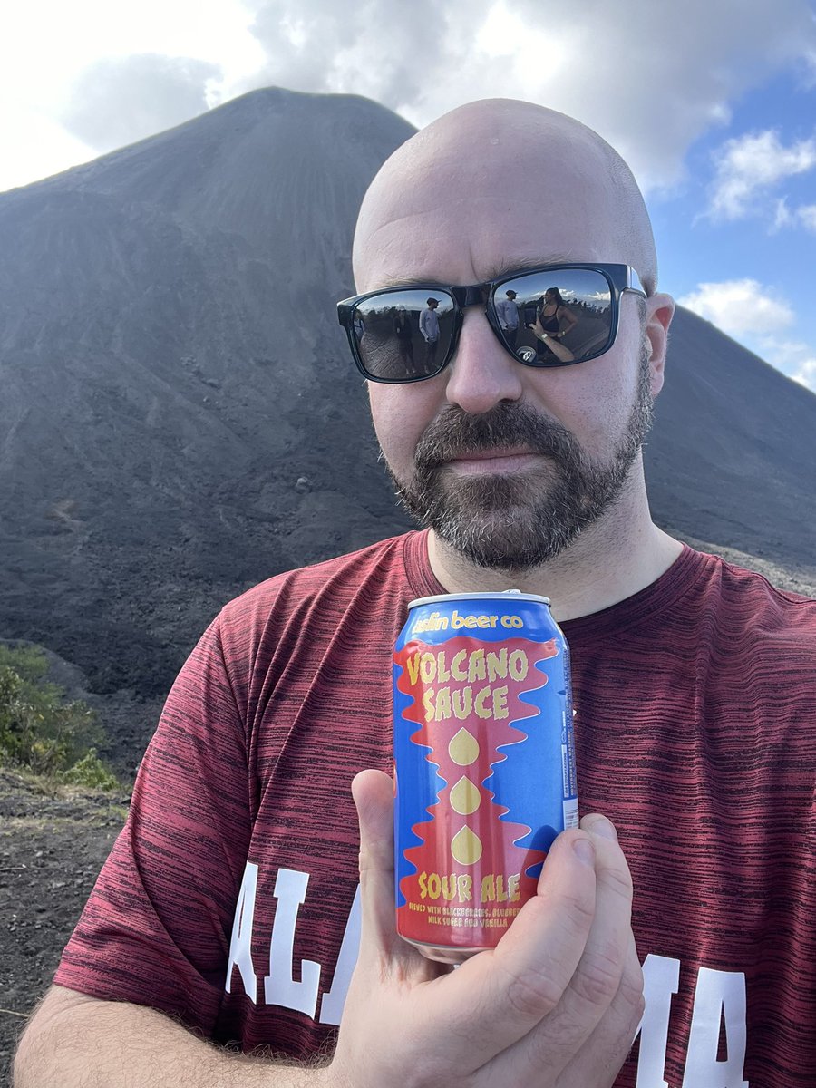 BradMayfield's tweet photo. Best drink while hiking up an active volcano in Guatemala? @Aslin_BeerCo Volcano Sauce https://t.co/jRhzWnAYYo