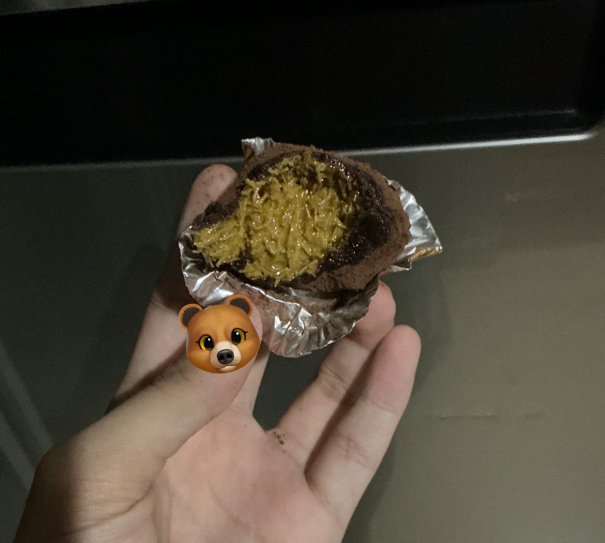 กินอยู่อย่างั้น~~~ กินจนกว่าจะเจออันที่ถุกจาย