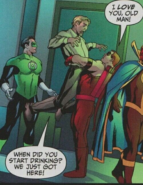 AlejoAltp's tweet photo. "Roy hates Oliver so much"
Meanwhile Roy Harper: https://t.co/rQY3devZDA
