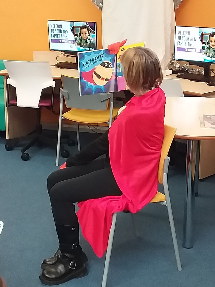 New Eltham Library tweet media