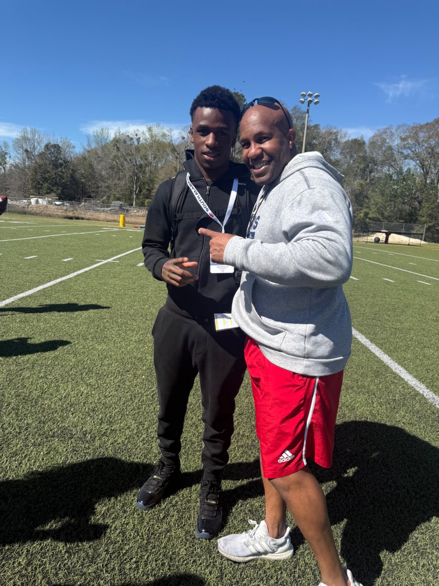 Ryan “BUG” Moore Jr. tweet media