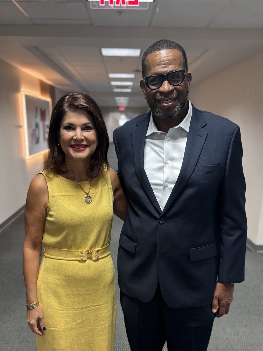 JackieNBC6's tweet photo. He’s running for Congress. ⁦@unclelukereal1⁩ joins me Sunday at 9:30 on @nbc6 https://t.co/CwNL4eSJFT