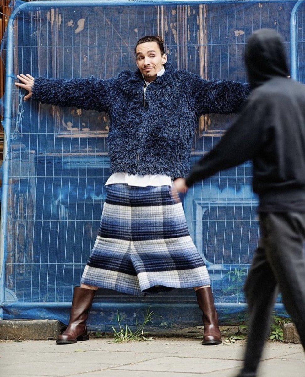 Robert Sheehan by Kosmas Pavlos for GQ Portugal. Talking The Umbrella Academy Season 4 and being very ‘Klaus’ ( Throw Back Thursday) 
©️K Pavlos