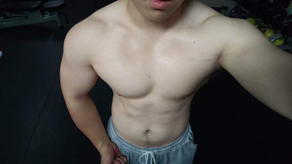 打丢高賽 tweet media