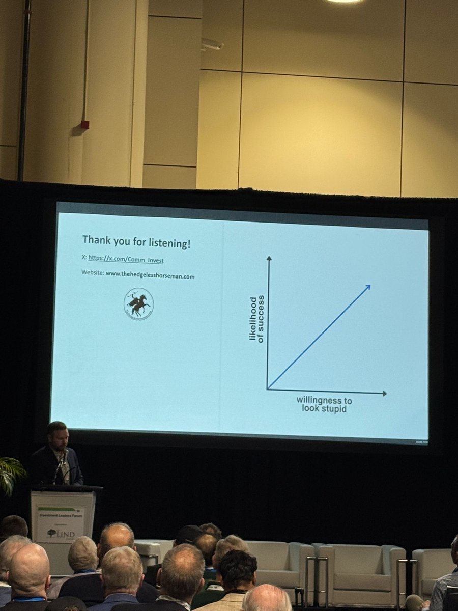 TheHedgelessHorseman 🏇 tweet media