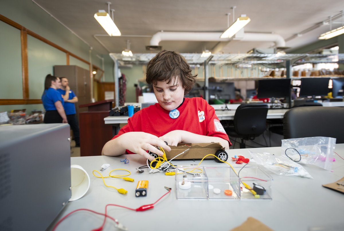 UNB Engineering tweet media