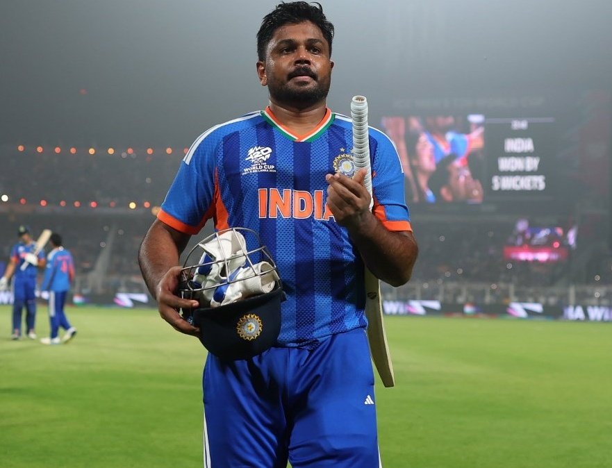 ProudRoyalsFan's tweet photo. I'm back with Bang 
#SanjuSamson #T20WC2026 #INDvENG https://t.co/Uom5SRnqdv