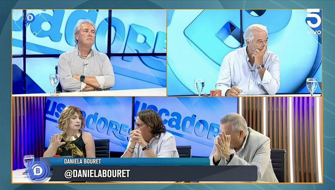 Daniela Bouret Vespa tweet media