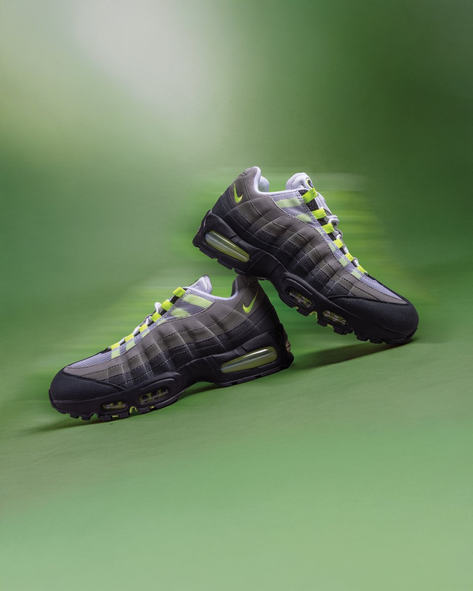 Stadium Goods tweet media