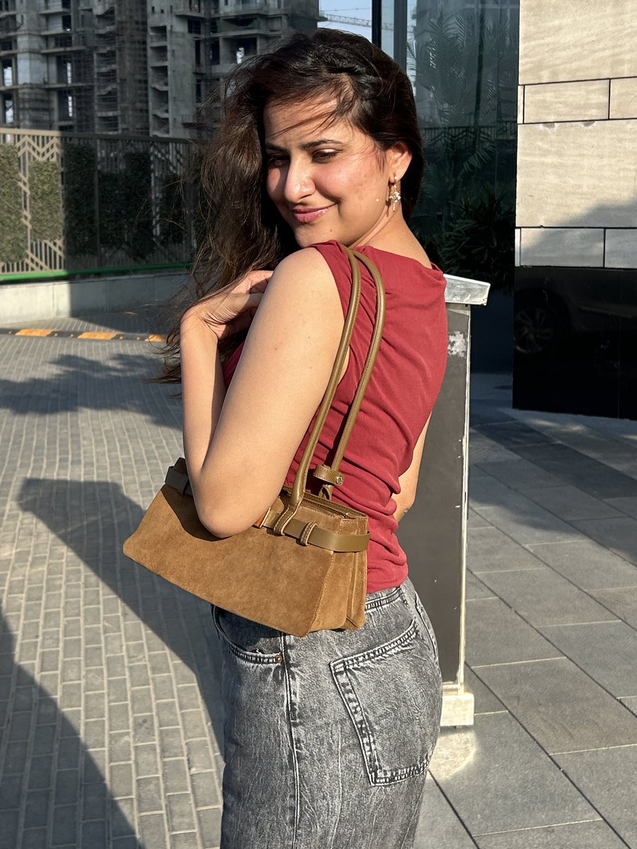 Kritika Kapoor tweet media