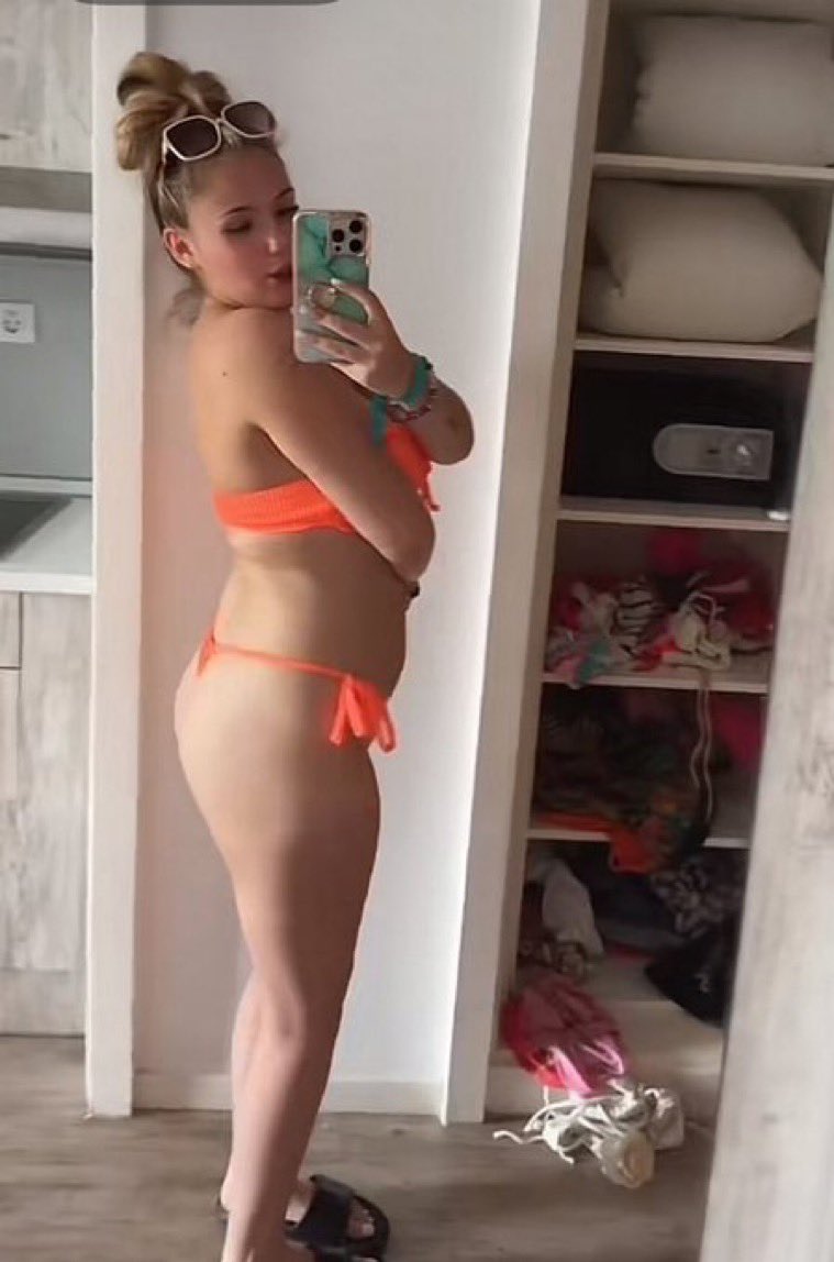 rio 🇫🇷 #2 tweet media